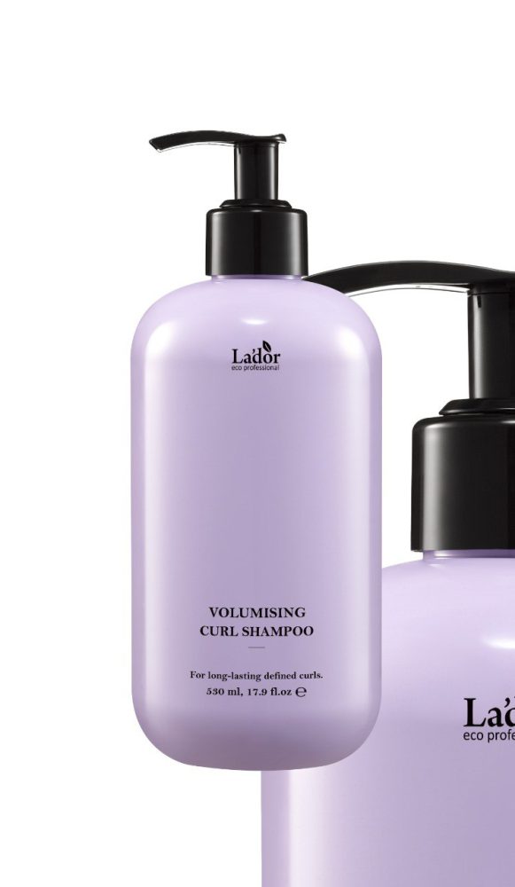 LADOR VOLUMISING CURL SHAMPOO Шампунь для придания объема локонам 530мл - картинка lador-volumising-curl-shampoo-shampun-dlja-obema-i-uhoda-protiv-vypadenija-dlja-vjushhihsja-volos-530ml-581x1000.jpg