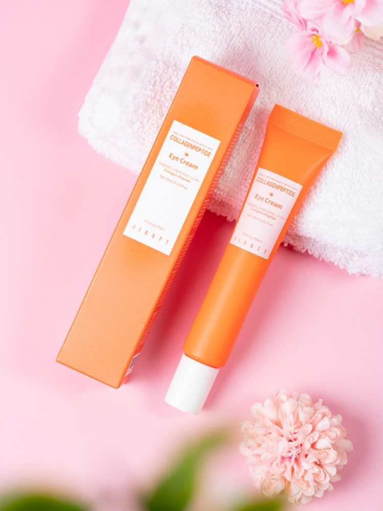 JIGOTT COLLAGENPEPTIDE EYE CREAM Омолаживающий крем для век с комплексом из коллагена и пептида 30мл - картинка jigott-collagenpeptide-eye-cream-5-750x1000.jpg