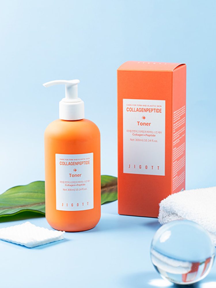 JIGOTT COLLAGENPEPTIDE TONER Омолаживающий тонер с комплексом из коллагена и пептида 300мл - картинка jigott-collagenpeptide-toner-750x1000.jpg