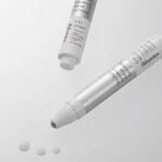 JM SOLUTION SKIN BOOST SPICULE 0.1 ROLL ON EYE CREAM Роликовый увлажняющий крем для век со спикулами 15мл - картинка jm-solution-skin-boost-spicule-0.1-roll-on-eye-cream-2-150x150.webp